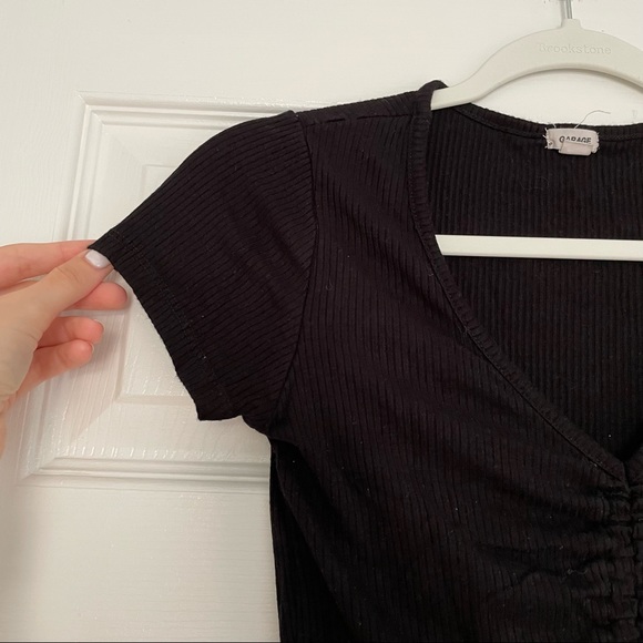 Garage Short Sleeve Crop Top - Picture 4 of 7